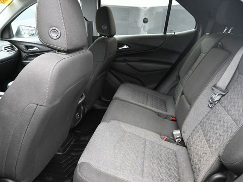 Used 2022 Chevrolet Equinox LT image 11