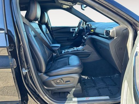 Used 2023 Ford Explorer ST-Line image 10
