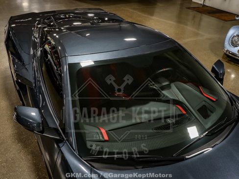Used 2021 Chevrolet Corvette Stingray Premium Conv w/ Z51 Performance Package RWD image 36