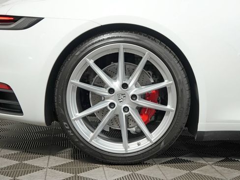 Certified 2020 Porsche 911 Carrera S RWD image 20