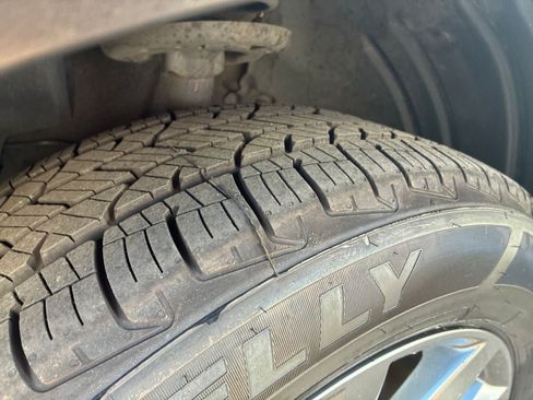 Used 2018 MAZDA CX-9 Sport AWD/4WD image 30