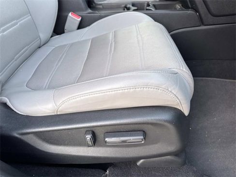 Certified 2018 Honda CR-V EX-L image 11