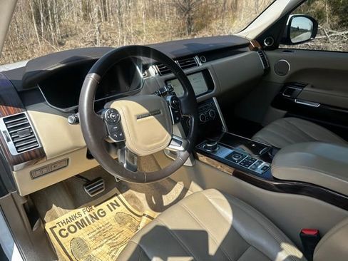 Used 2017 Land Rover Range Rover Supercharged AWD/4WD image 14