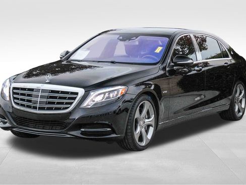 Used 2016 Mercedes-Benz Maybach S 600 image 3