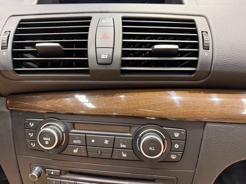 Used 2012 BMW 128i Convertible RWD image 36