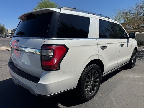 Used 2019 Ford Expedition Limited w/ Equipment Group 301A image 7