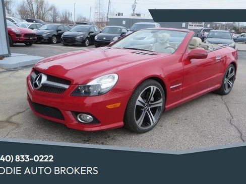 Used 2012 Mercedes-Benz SL 550 image 1