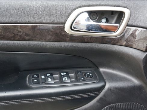 Used 2018 Jeep Grand Cherokee Trackhawk w/ Trailer Tow Group IV image 16