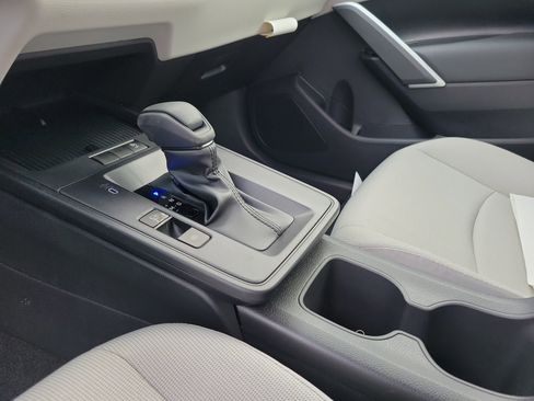 New 2026 Toyota Corolla Cross L image 12