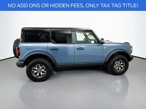 New 2025 Ford Bronco Badlands image 8