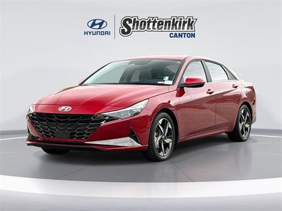 Used 2023 Hyundai Elantra Limited