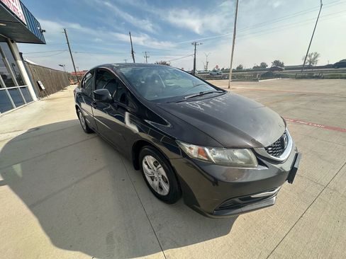 Used 2013 Honda Civic LX image 7