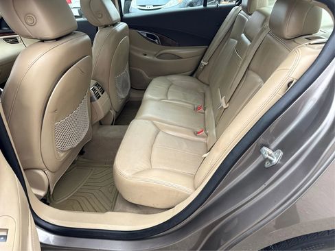 Used 2011 Buick LaCrosse CXL image 11