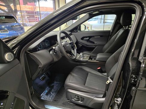 New 2026 Land Rover Range Rover Evoque Dynamic SE image 22