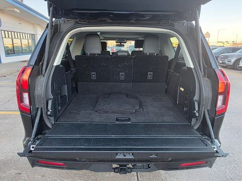 Used 2025 Ford Expedition Max Active image 7