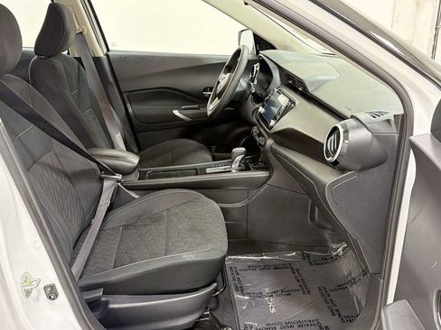 Used 2021 Nissan Kicks SV FWD image 28