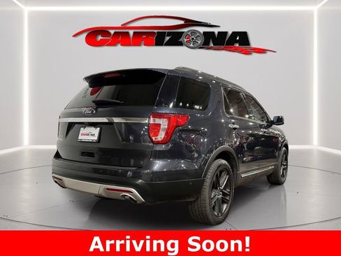 Used 2017 Ford Explorer Limited w/ Equipment Group 301A image 8