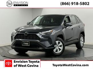 Used 2025 Toyota RAV4 LE video 1