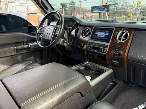 Used 2011 Ford F350 Lariat w/ Lariat Interior Pkg image 12