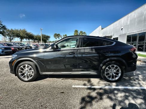 Used 2023 BMW X6 xDrive40i w/ Luxury Seating Package image 3