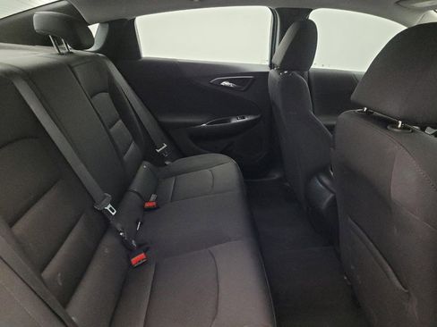Used 2023 Chevrolet Malibu LS FWD image 19