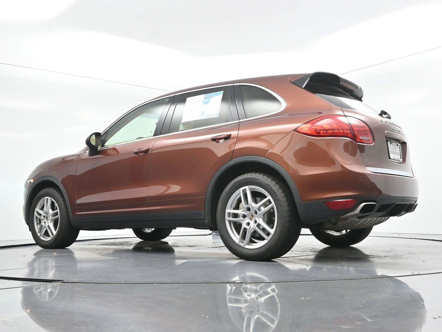 Used 2012 Porsche Cayenne S AWD/4WD image 51