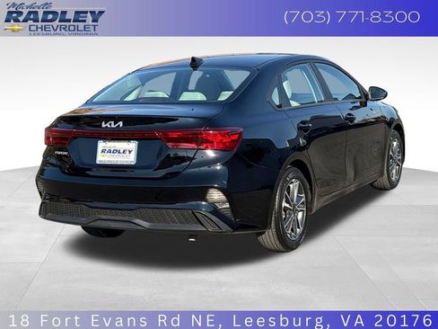 Used 2023 Kia Forte LXS FWD image 6
