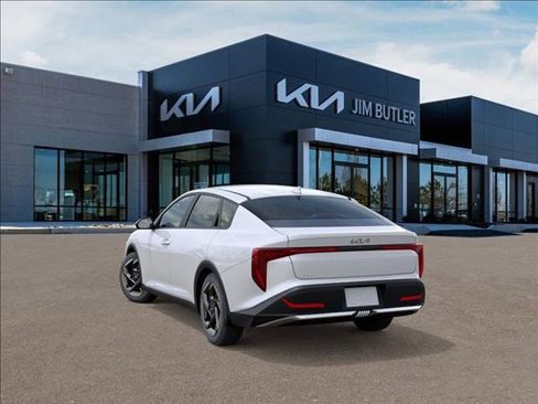 New 2025 Kia K4 EX image 4