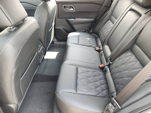 New 2026 Nissan Rogue Platinum w/ Platinum Premium Package AWD/4WD image 20