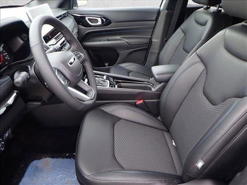 New 2026 Jeep Compass Latitude AWD/4WD image 11