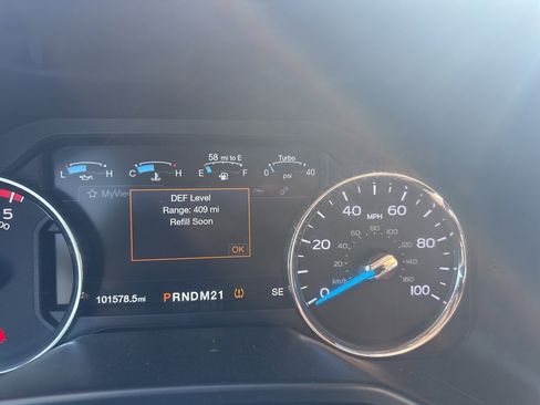 Used 2017 Ford F350 Lariat w/ Lariat Ultimate Package image 12