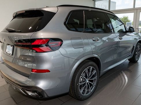 New 2026 BMW X5 xDrive40i w/ M Sport Package AWD/4WD image 17