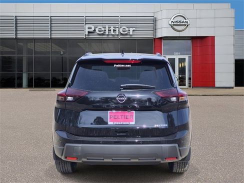 New 2026 Nissan Rogue SV image 4