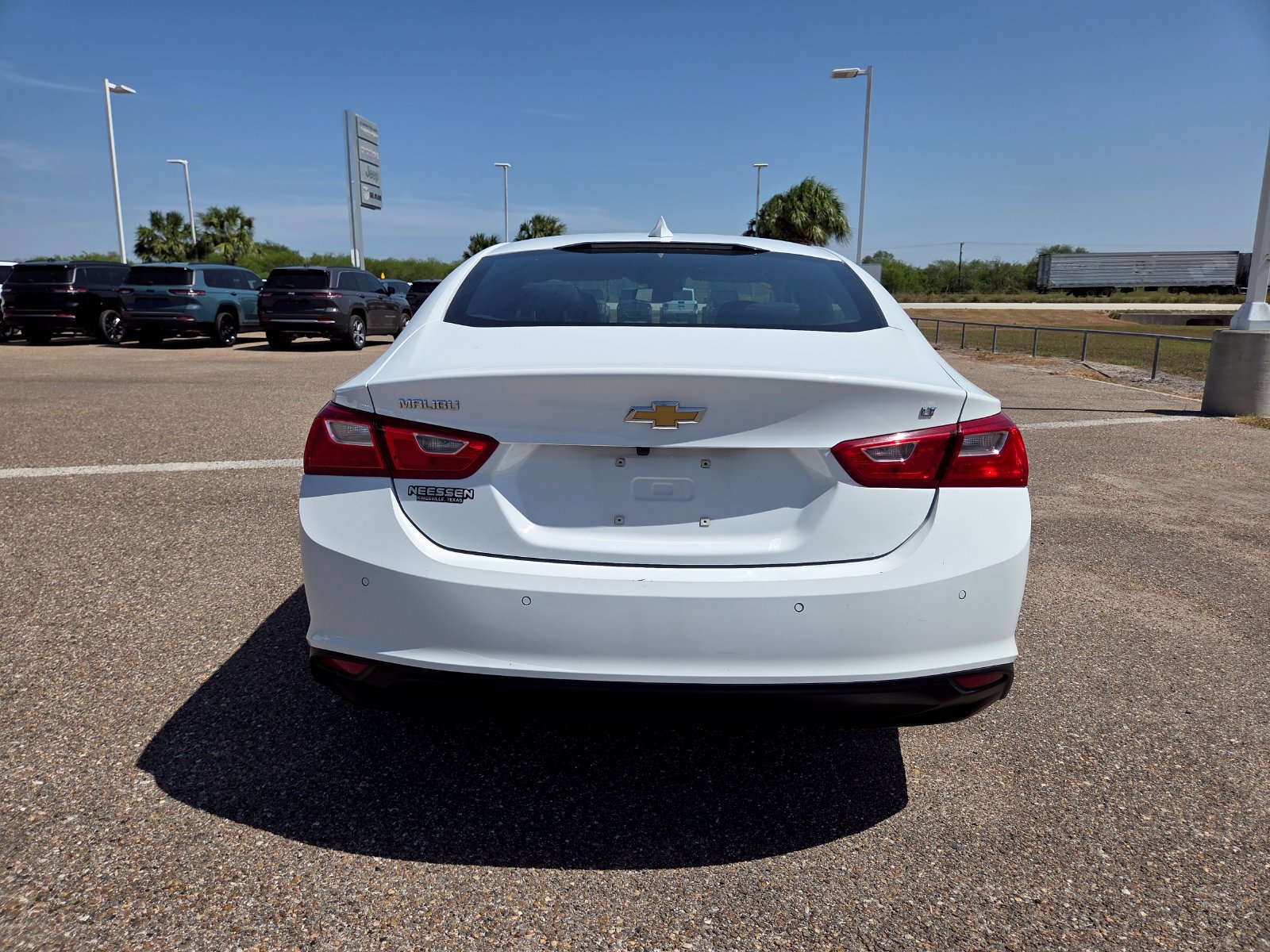 Used 2024 Chevrolet Malibu LT FWD image 10