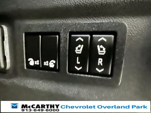 Used 2022 Chevrolet Tahoe Z71 w/ Luxury Package image 33