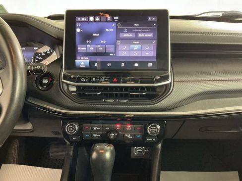 Used 2022 Jeep Compass Trailhawk w/ Sun and Sound Group AWD/4WD image 26