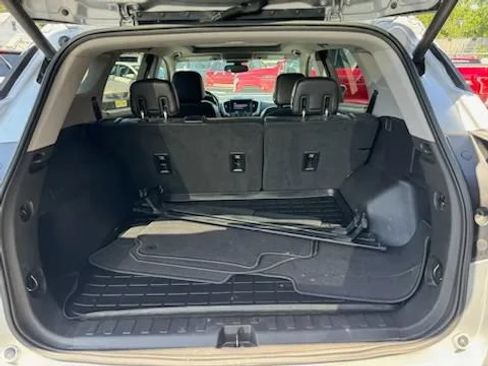 Used 2019 GMC Terrain SLT w/ Preferred Package AWD/4WD image 14