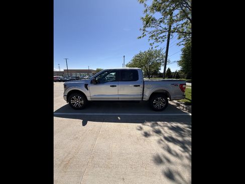 Used 2023 Ford F150 XL w/ STX Appearance Package AWD/4WD image 2