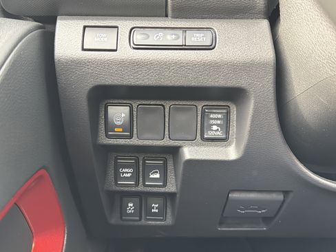 Used 2024 Nissan Frontier PRO-4X w/ Pro Premium Package image 24