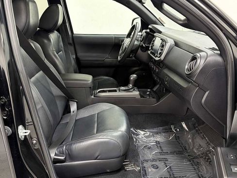 Certified 2021 Toyota Tacoma TRD Sport w/ TRD Premium Sport Package image 30