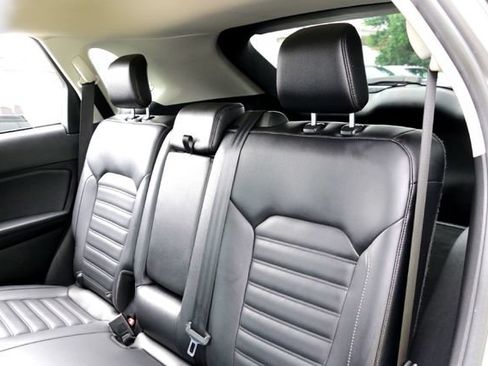 Used 2024 Ford Edge SEL AWD/4WD image 23