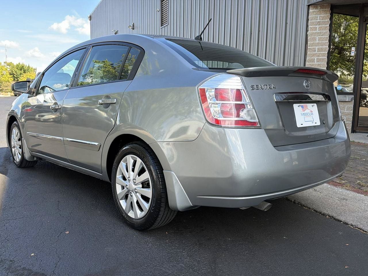 Used 2011 Nissan Sentra 2.0 S FWD image 5