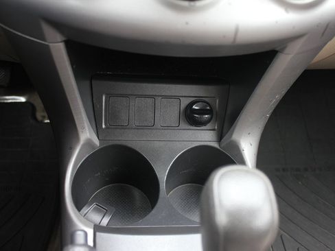 Used 2008 Toyota RAV4 4WD image 19