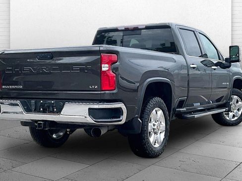 Used 2021 Chevrolet Silverado 2500 LTZ w/ LTZ Premium Package AWD/4WD image 13