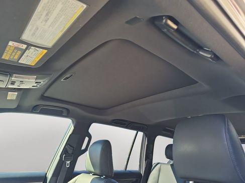 Used 2020 Lexus GX 460 Premium image 15