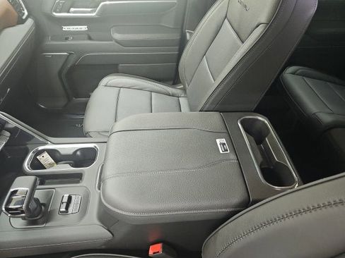 New 2026 GMC Sierra 1500 Denali w/ Denali Reserve Package image 15