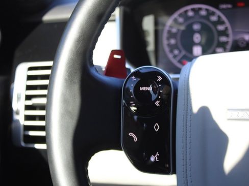 Used 2020 Land Rover Range Rover SV Autobiography Dynamic image 22