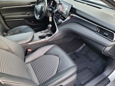 Used 2023 Toyota Camry SE image 20