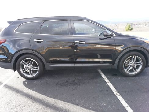 Used 2018 Hyundai Santa Fe FWD w/ SE Ultimate Tech Package 03 image 14