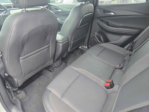 Used 2023 Buick Encore GX Select FWD image 12